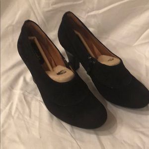 Clark’s Artisan Suede Shoe Booties Black 7.5 NWOT